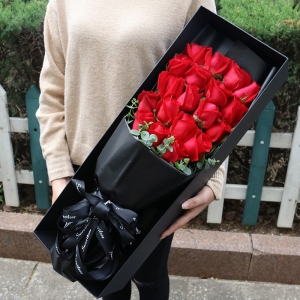 天津手心呵护-19朵红玫瑰礼盒